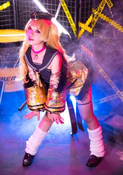 上野莉奈