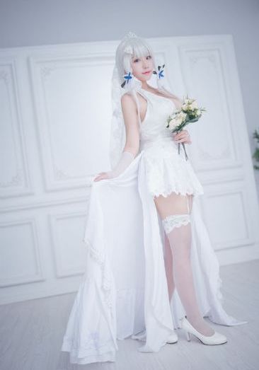 奔驰影院